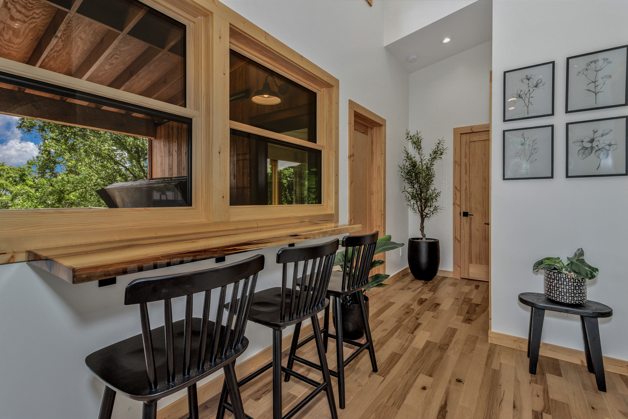 Counter Seating