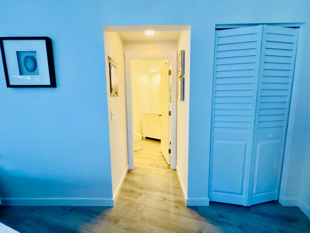 Hallway to the bathroom