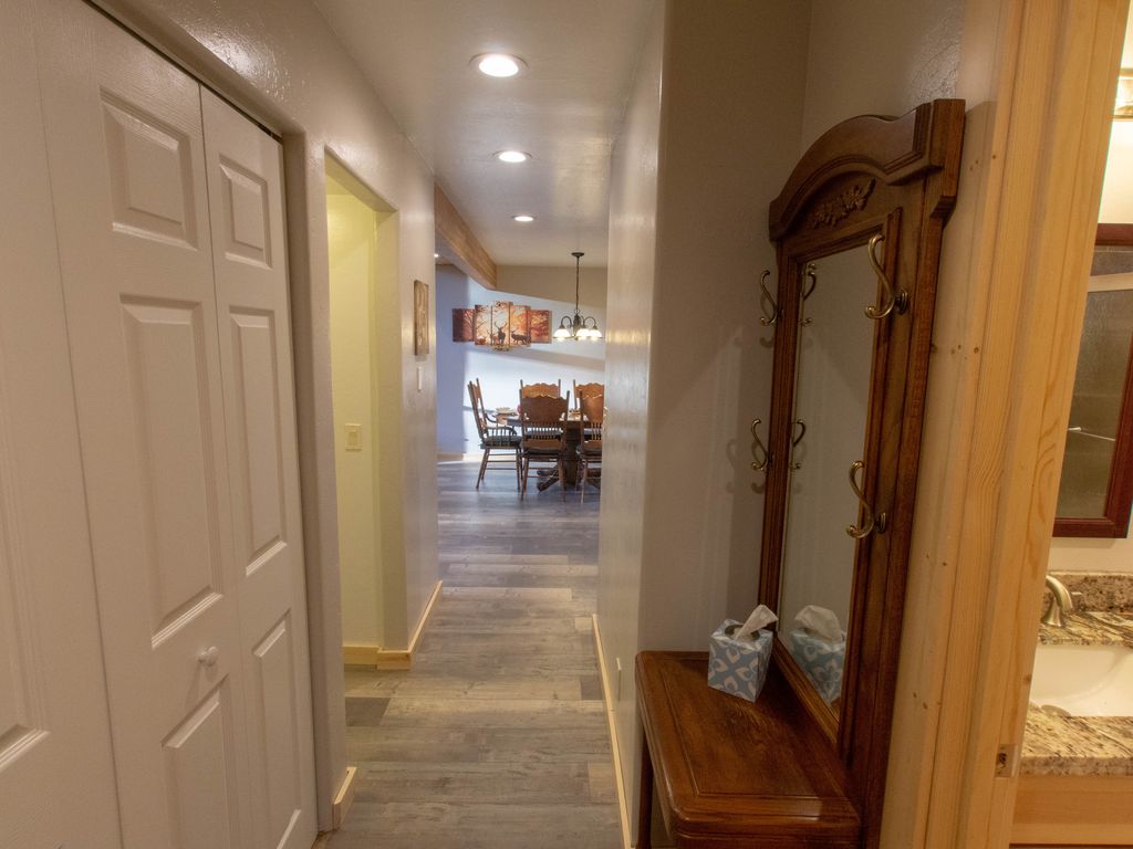 Hall way from the main level bedrooms into the kitchen