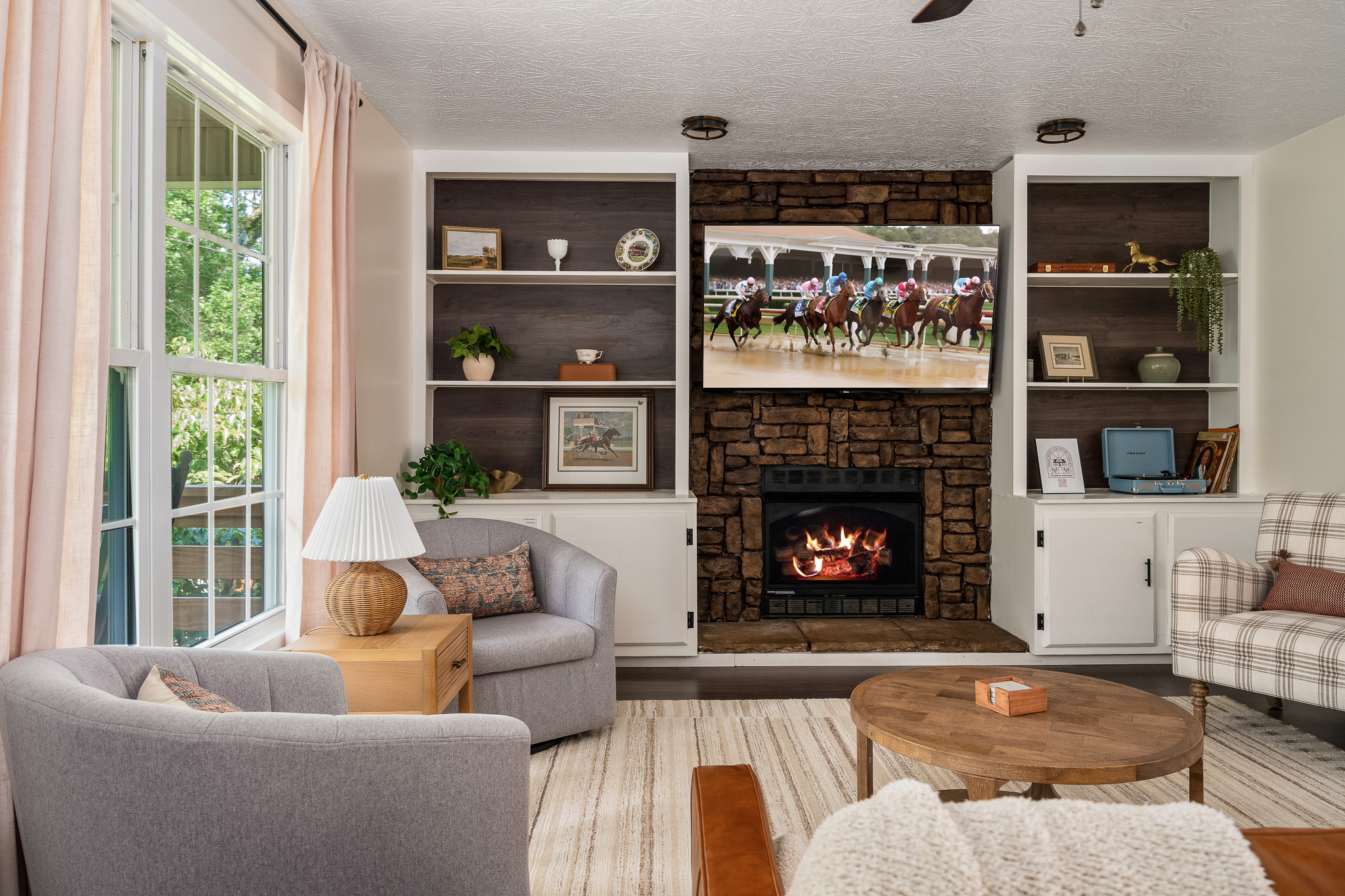 Living Room (Fireplace Currently Unavailable)