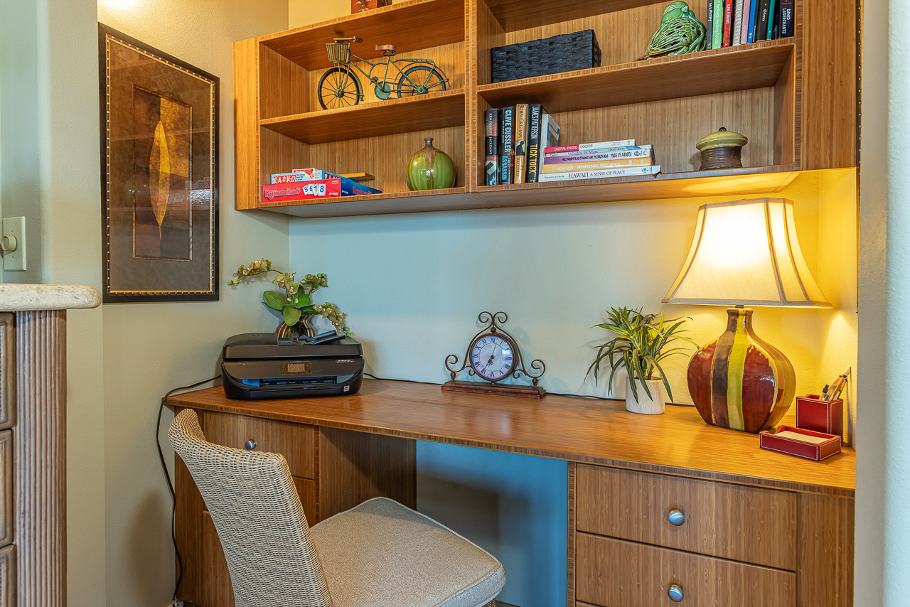 Built in Desk Space