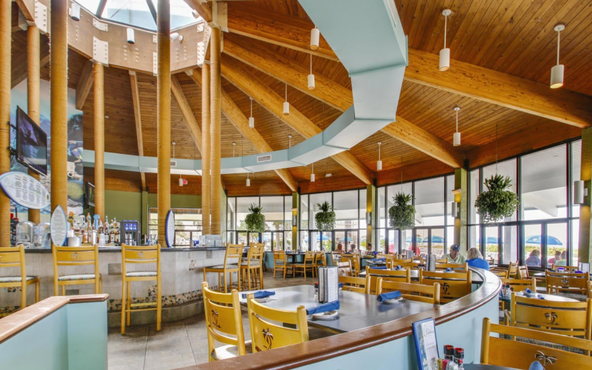 Oceans Restaurant by the lagoon pool