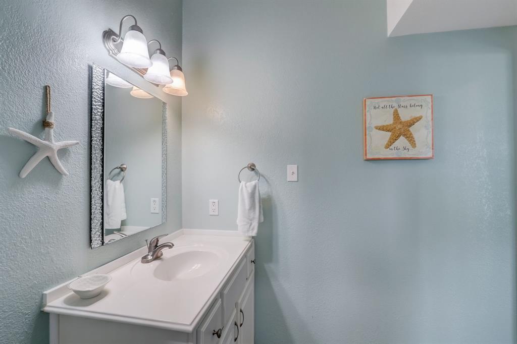 c5706a82d5ce47ad91fa61164b8db4b0 | Beachhouse | Texas | TX | Vacation Homes | Galveston | Crystal Beach | Kokomo | Breezy Days | Beachfront Elegance | Sunrise Serenity | Southern Sands Property Management, LLC