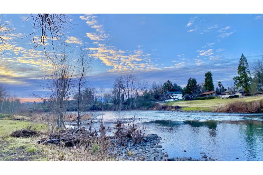 grants pass vacation home