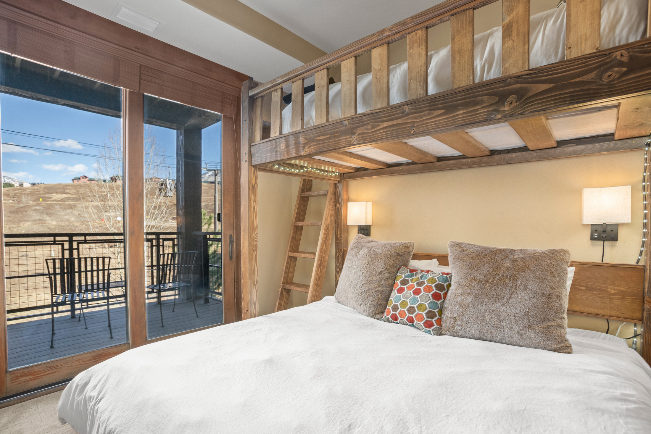 Bedroom 3 - View of Gondola