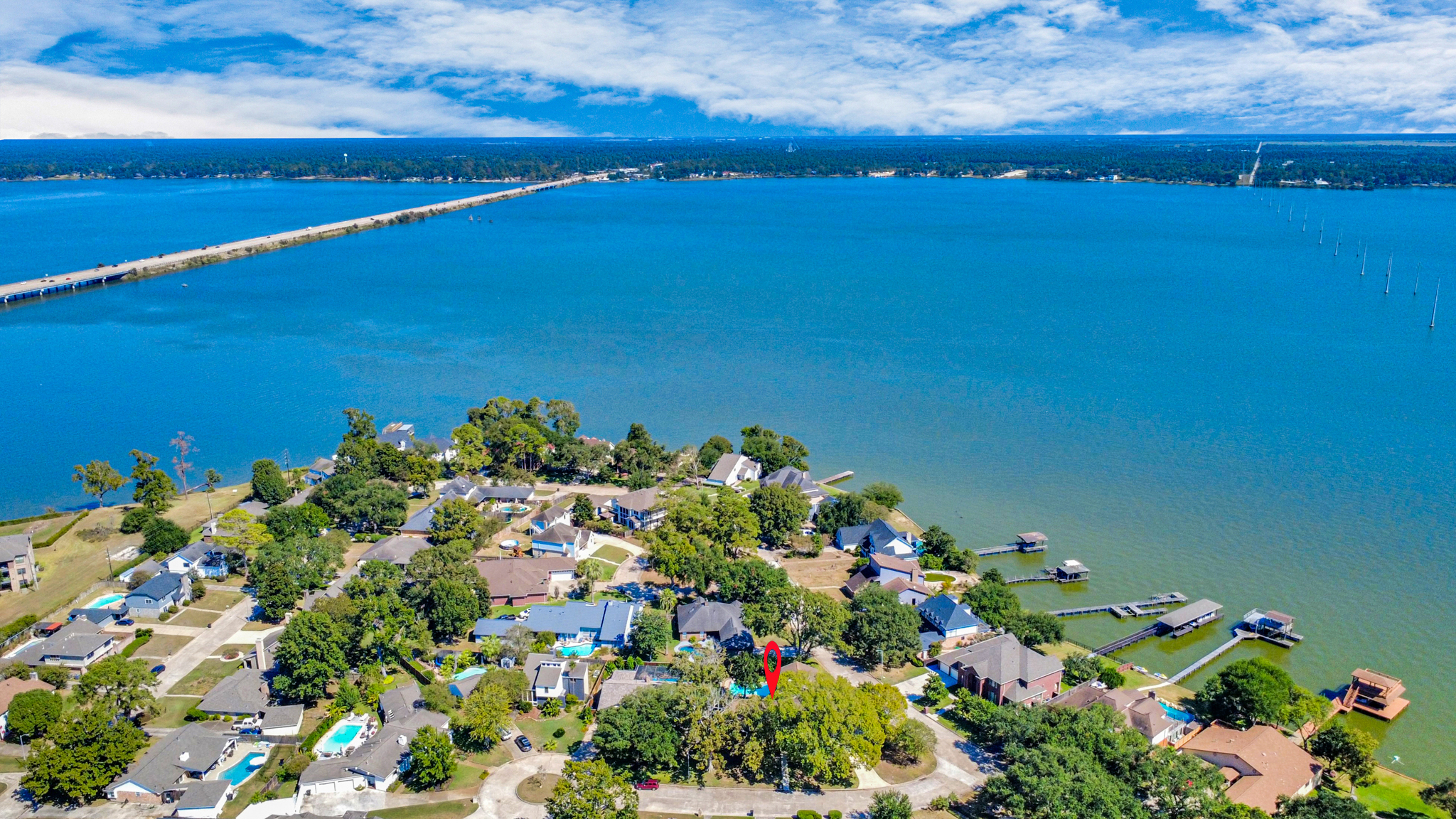 Great location close to Lake Houston.