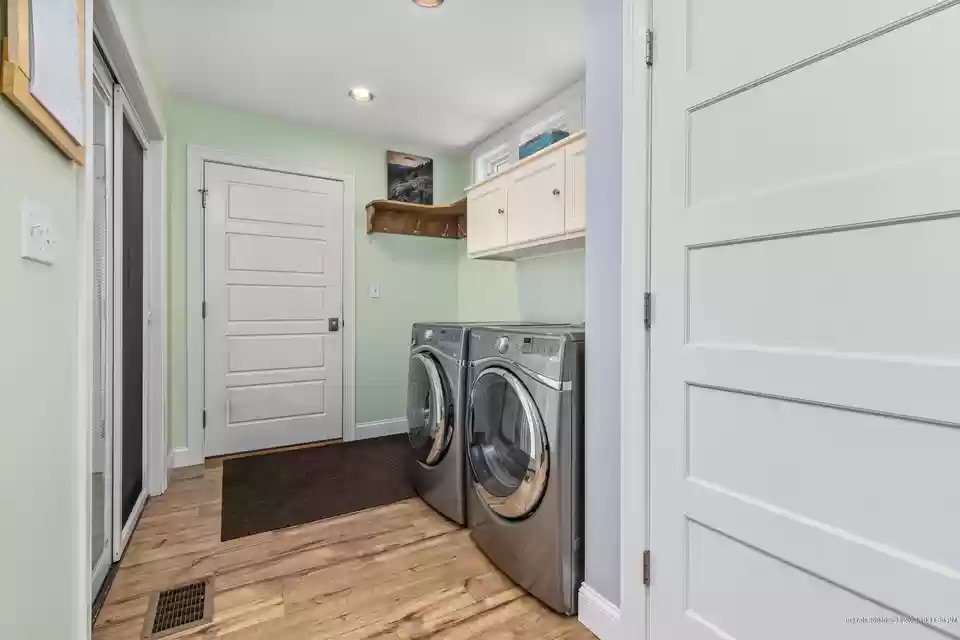 Convenient washer and dryer