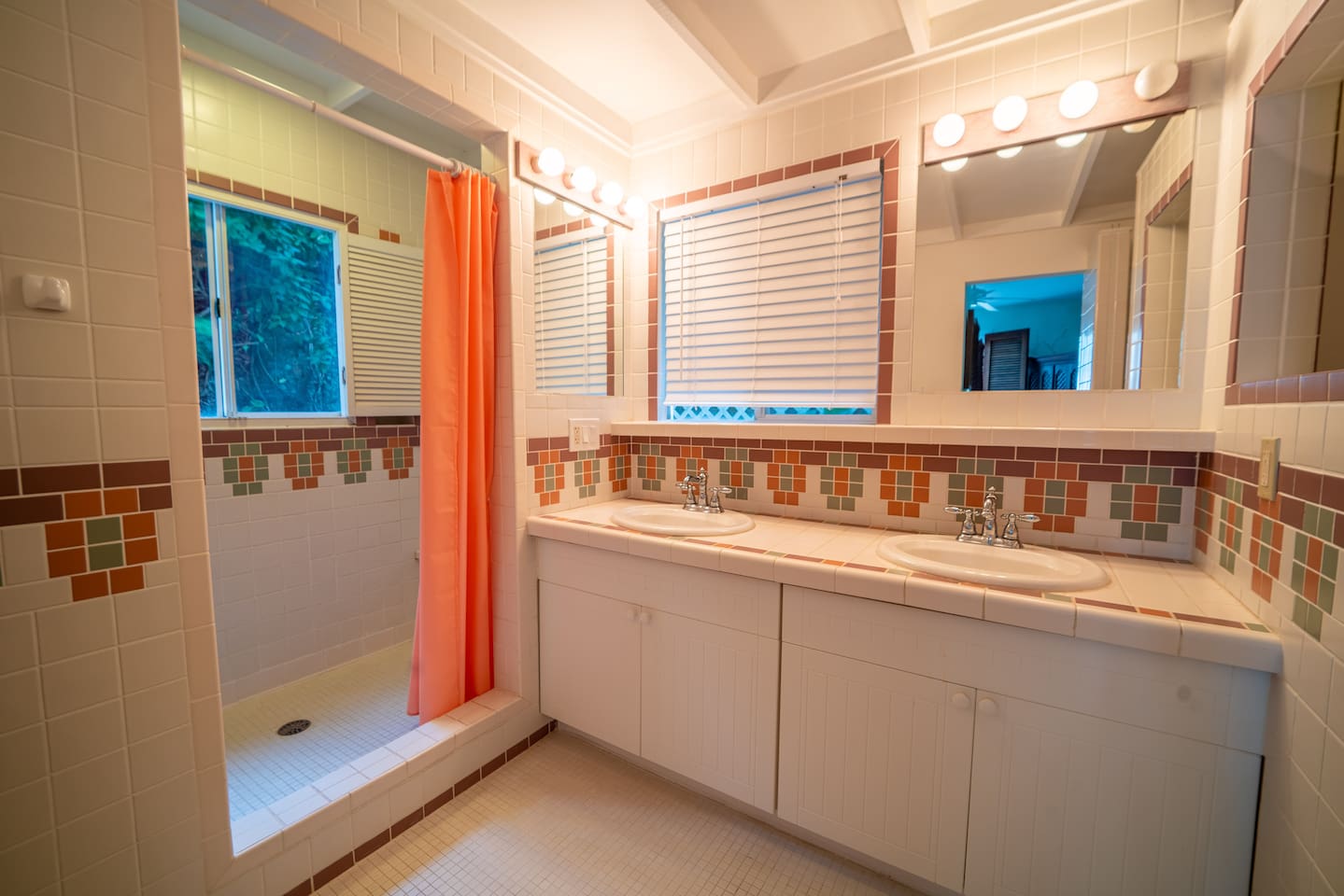 Master Bath (double sink)