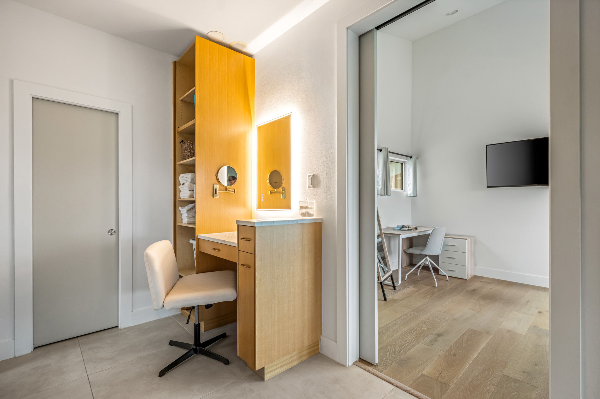 Private vanity and dressing area for extra convenience
