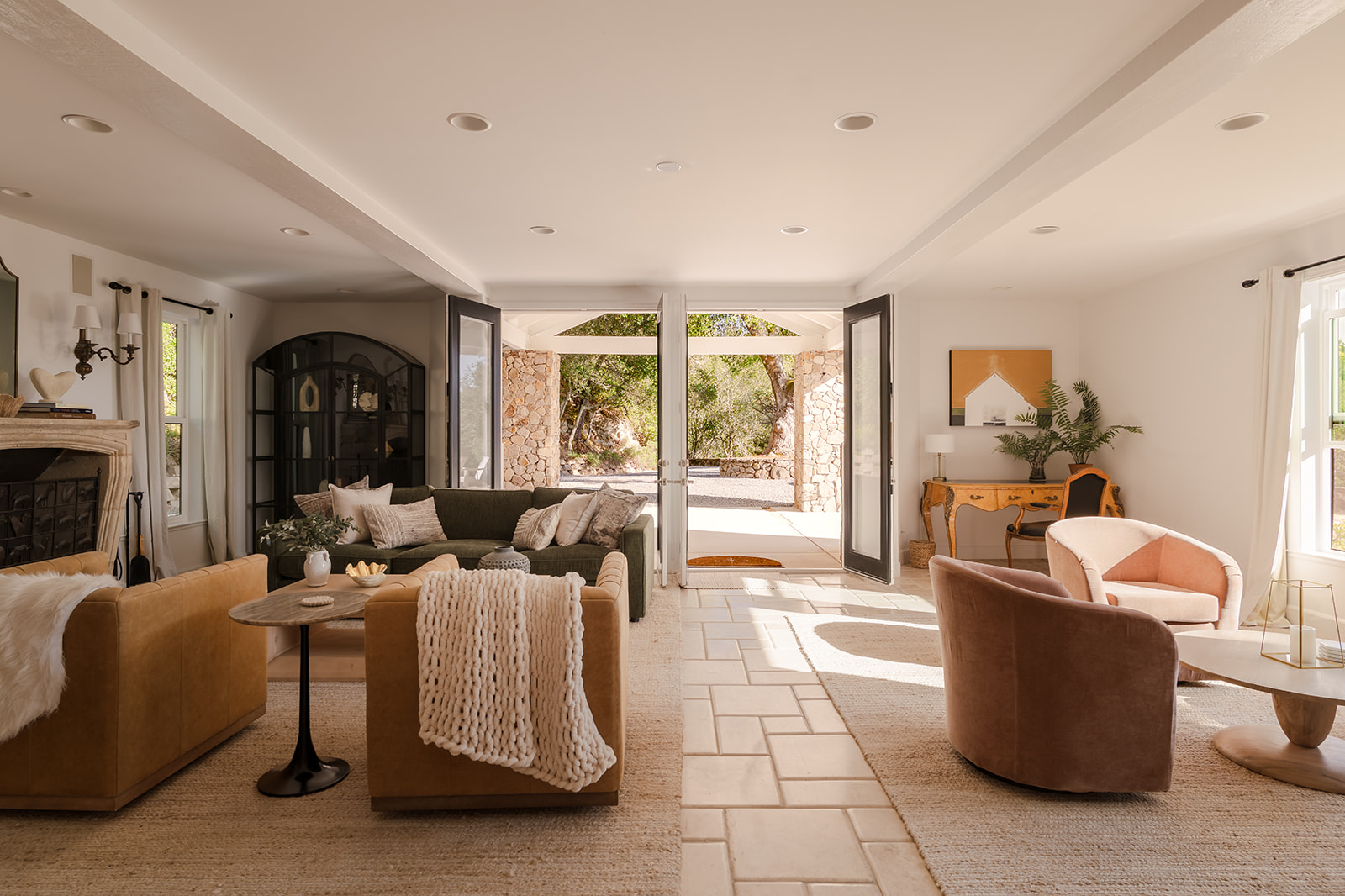The Lounge