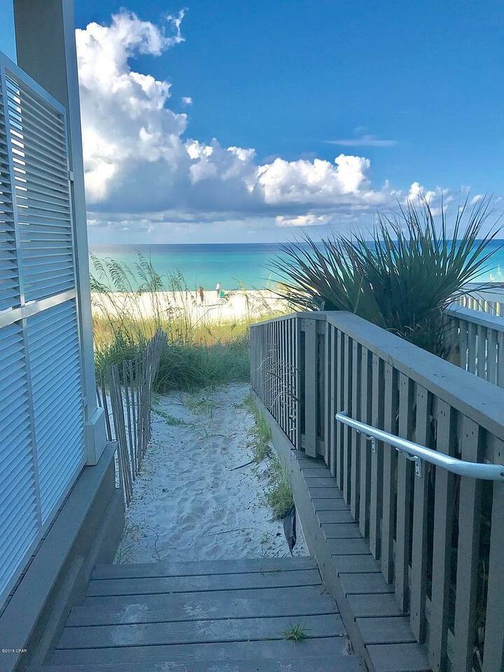 Pathway to the private beach