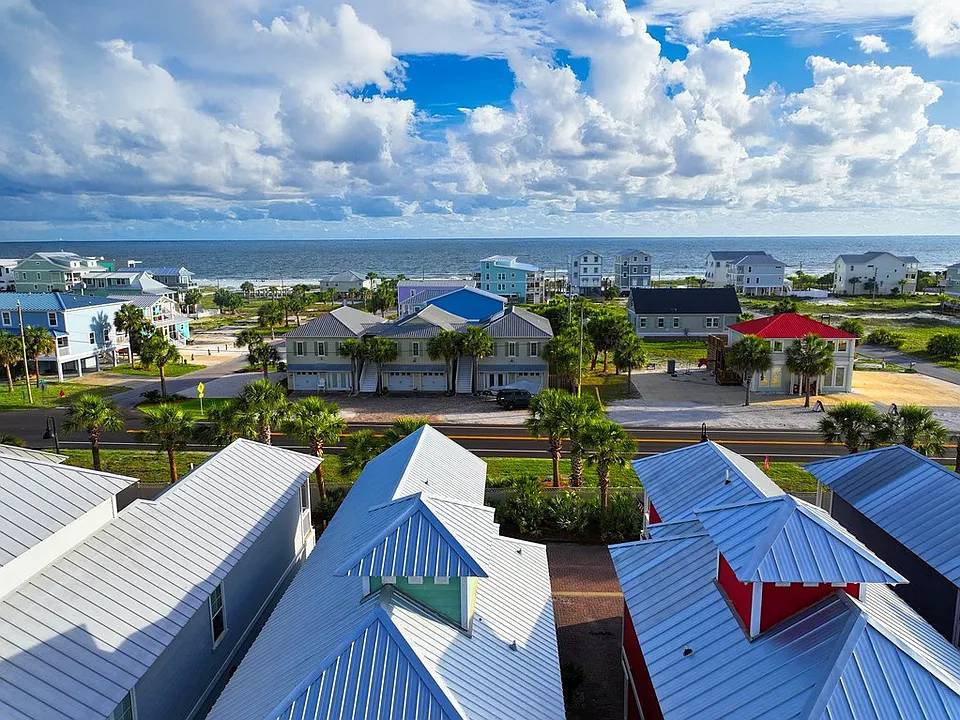 The balconies are the perfect place to watch a beautiful sunset!