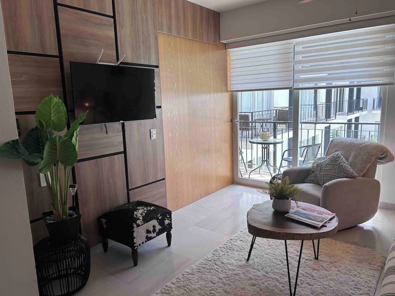 Small Living room 320