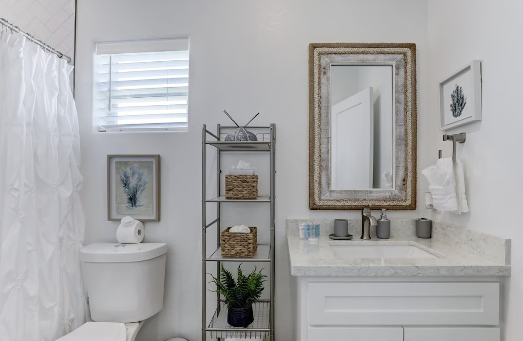 c6338d60f0b94e54a304bd42637c53d3 | Beachhouse | Texas | TX | Vacation Homes | Galveston | Crystal Beach | Kokomo | Breezy Days | Beachfront Elegance | Sunrise Serenity | Southern Sands Property Management, LLC