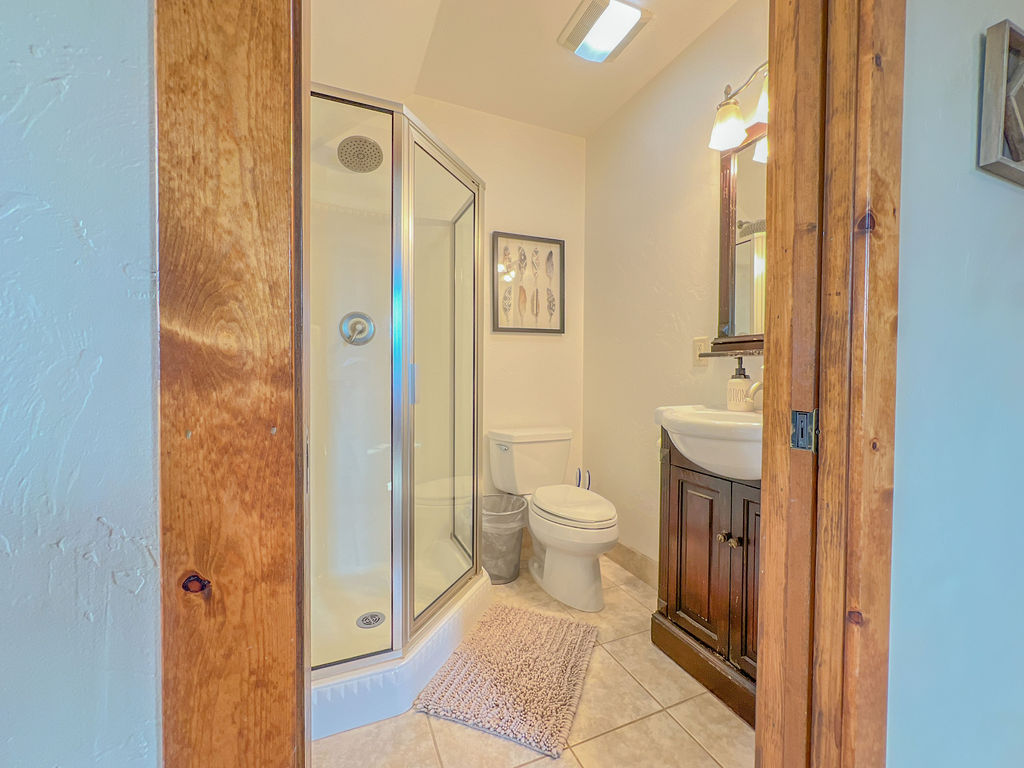 En suite bathroom