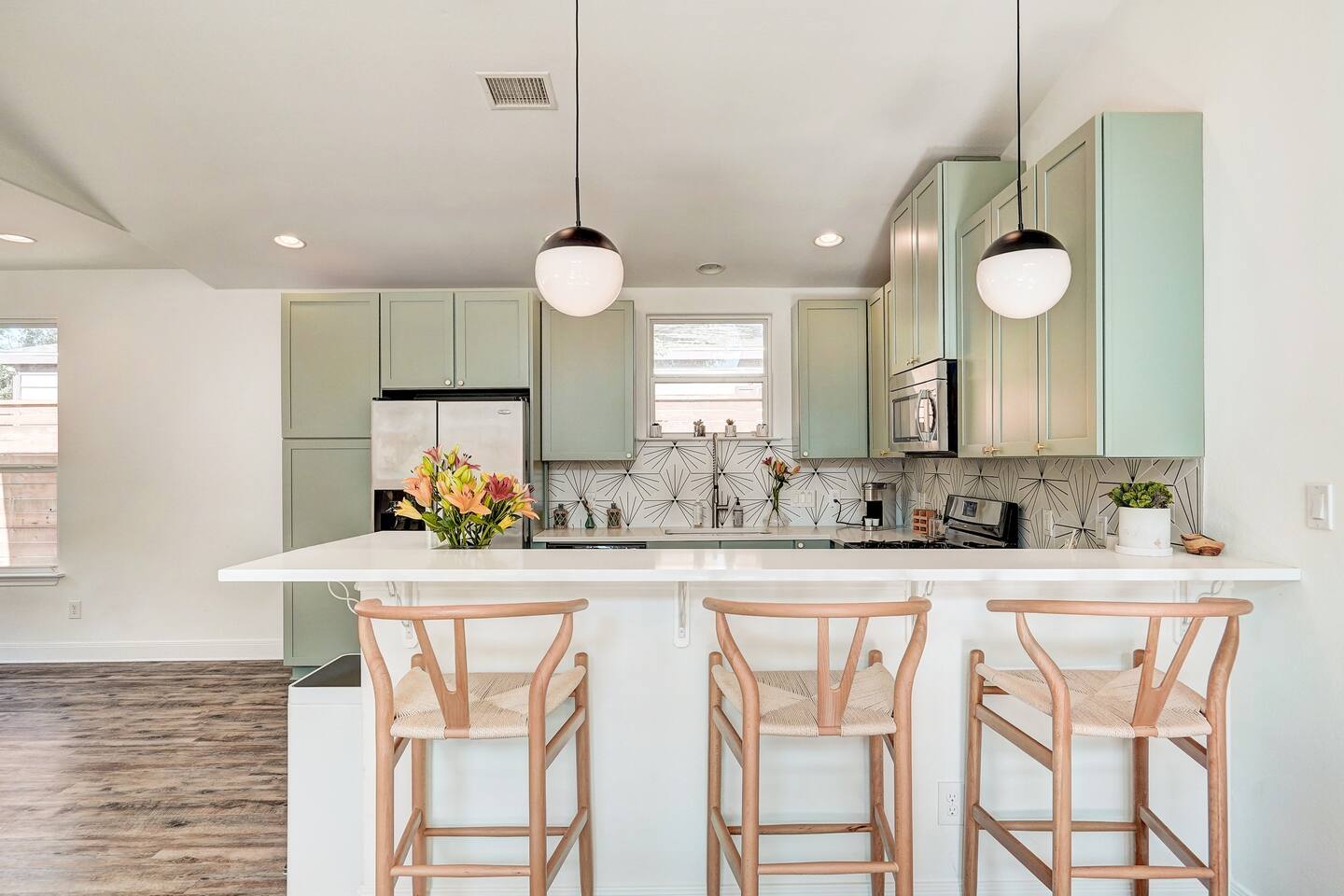 All you need for coffee each morning is to sip it on a high chair!