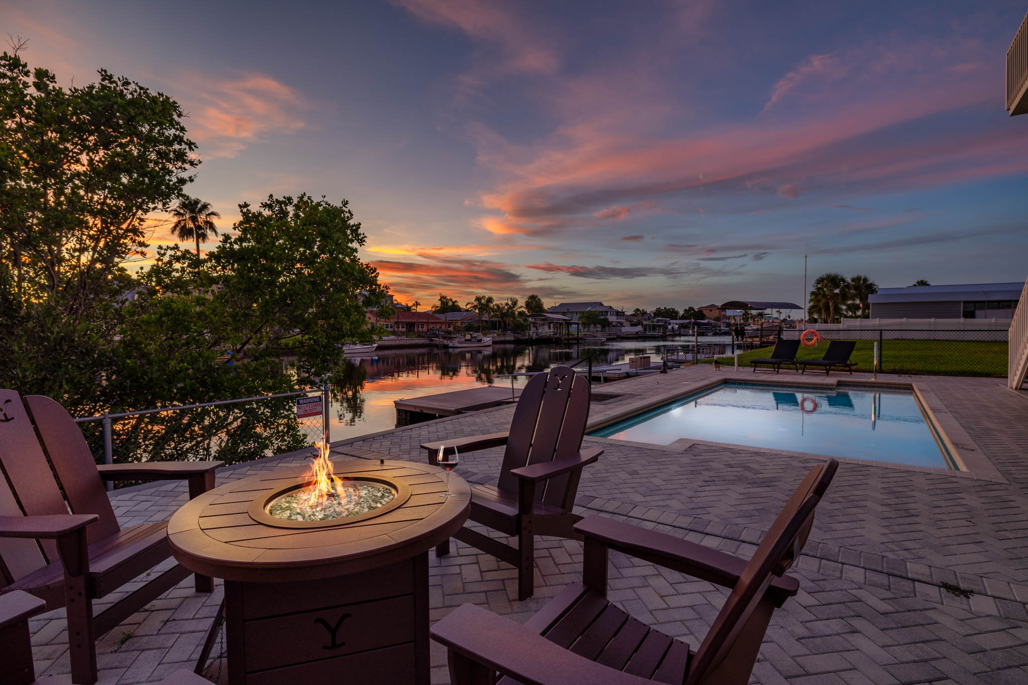 Waterfront/SUNSETS/3BR/Ping Pong/Kayaks 3