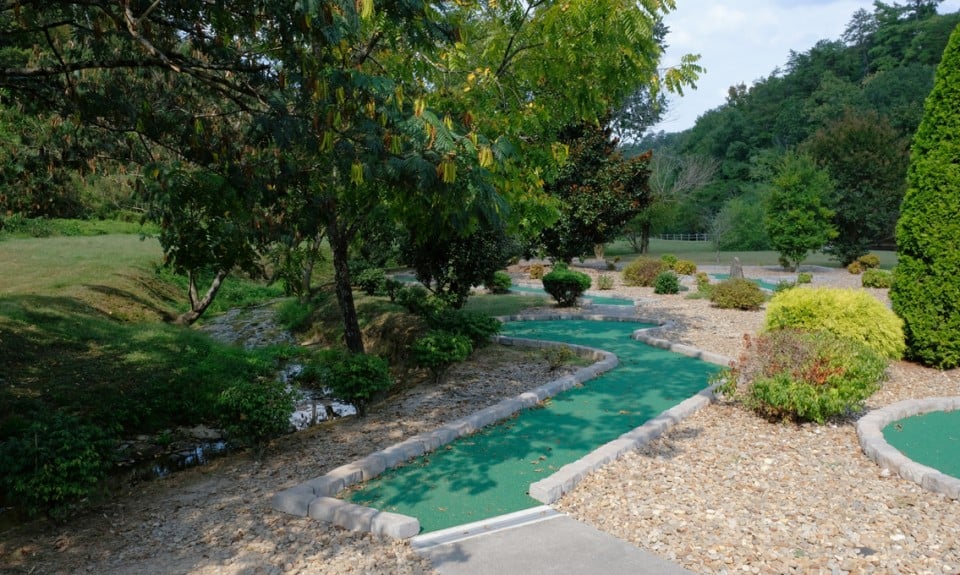 Resort FREE Mini Golf
