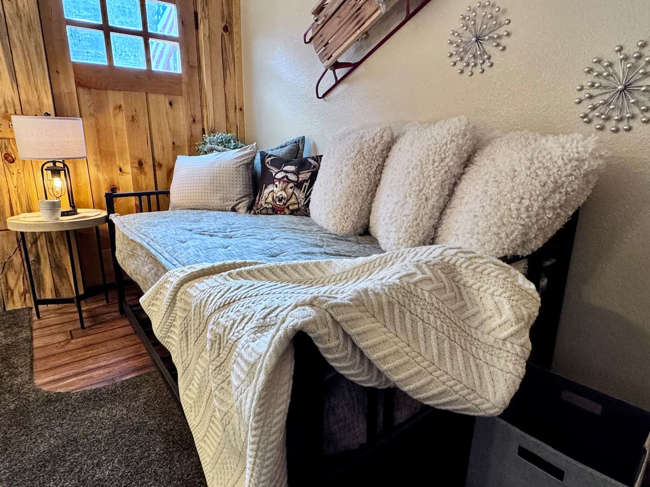 Twin daybed with twin pop up trundle makes a King