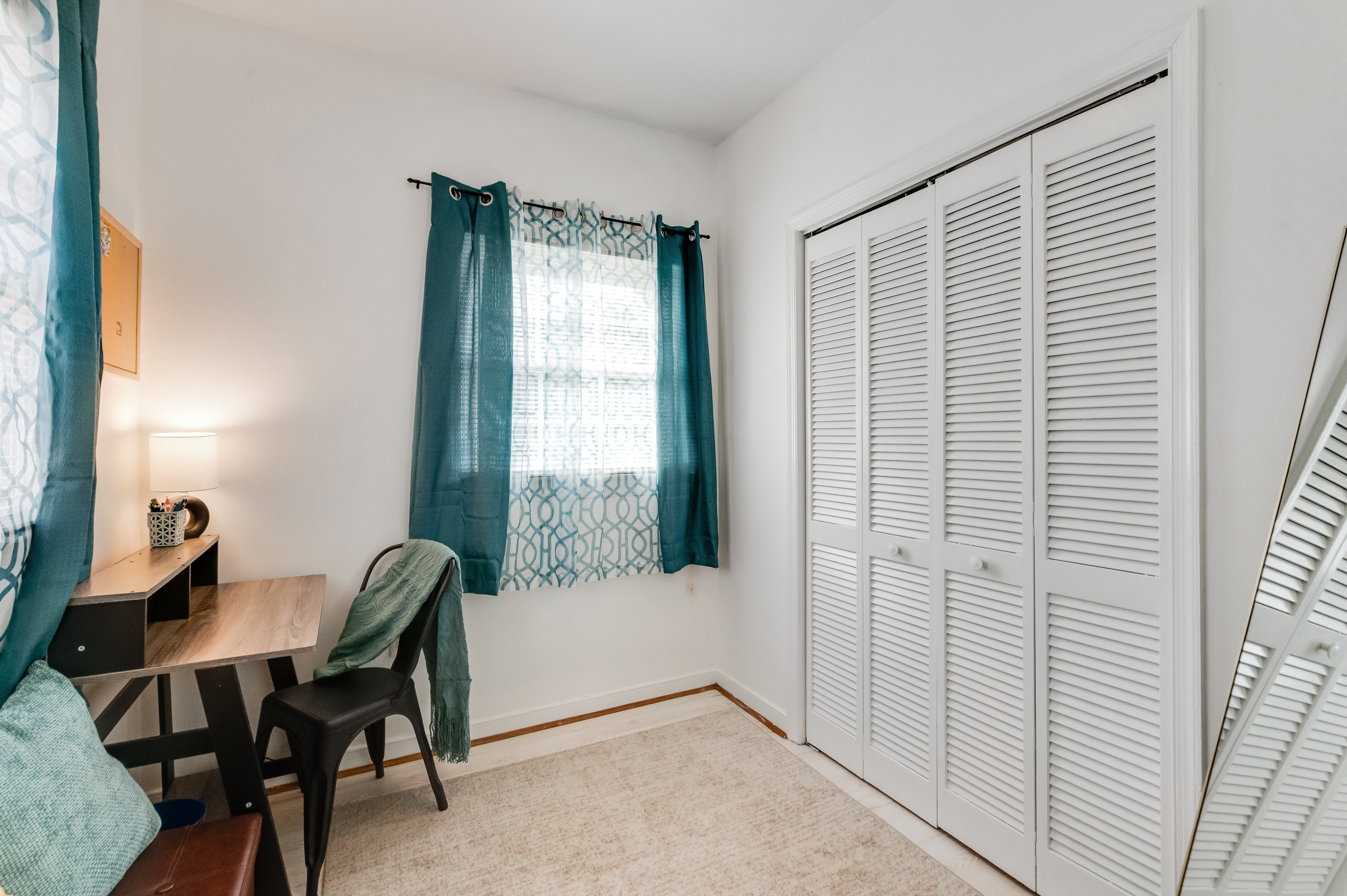 Study Nook: Bright and inviting workspace, perfect for productivity or unwinding with a book!