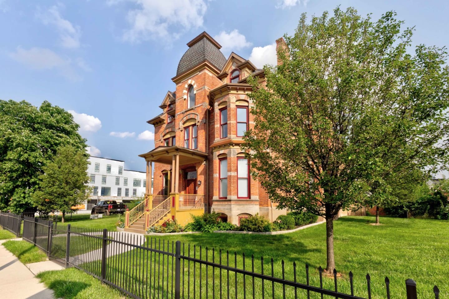"Awesome airbnb! Beautiful decor, nice location - can walk or drive anywhere, have a private garage spot, fully stocked apartment- very comfy beddings. Loved everything!" - Yashoda, 5 Star Review 