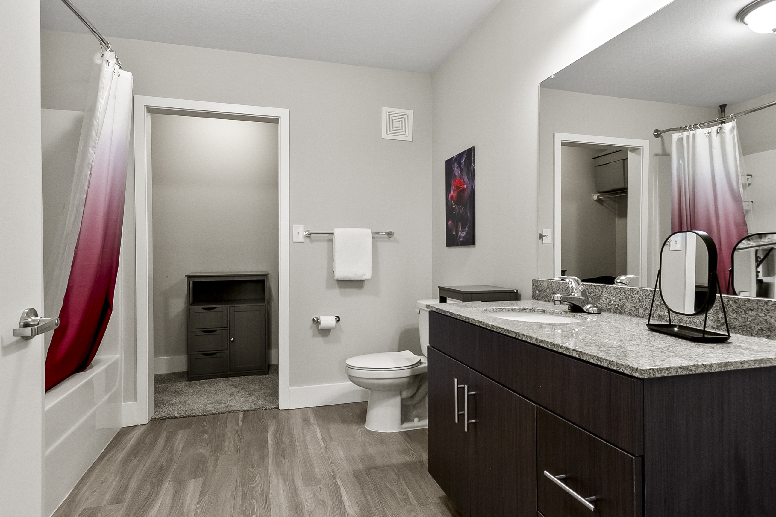 Full Bathroom 3 and closet