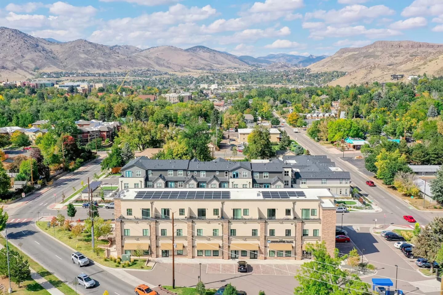 Look at this Scenery! 3 min drive north is the Downtown Golden Area, and endless playground of things to do! Did I mention it's walking distance to Bonfire Burritos and Natural Grocers?