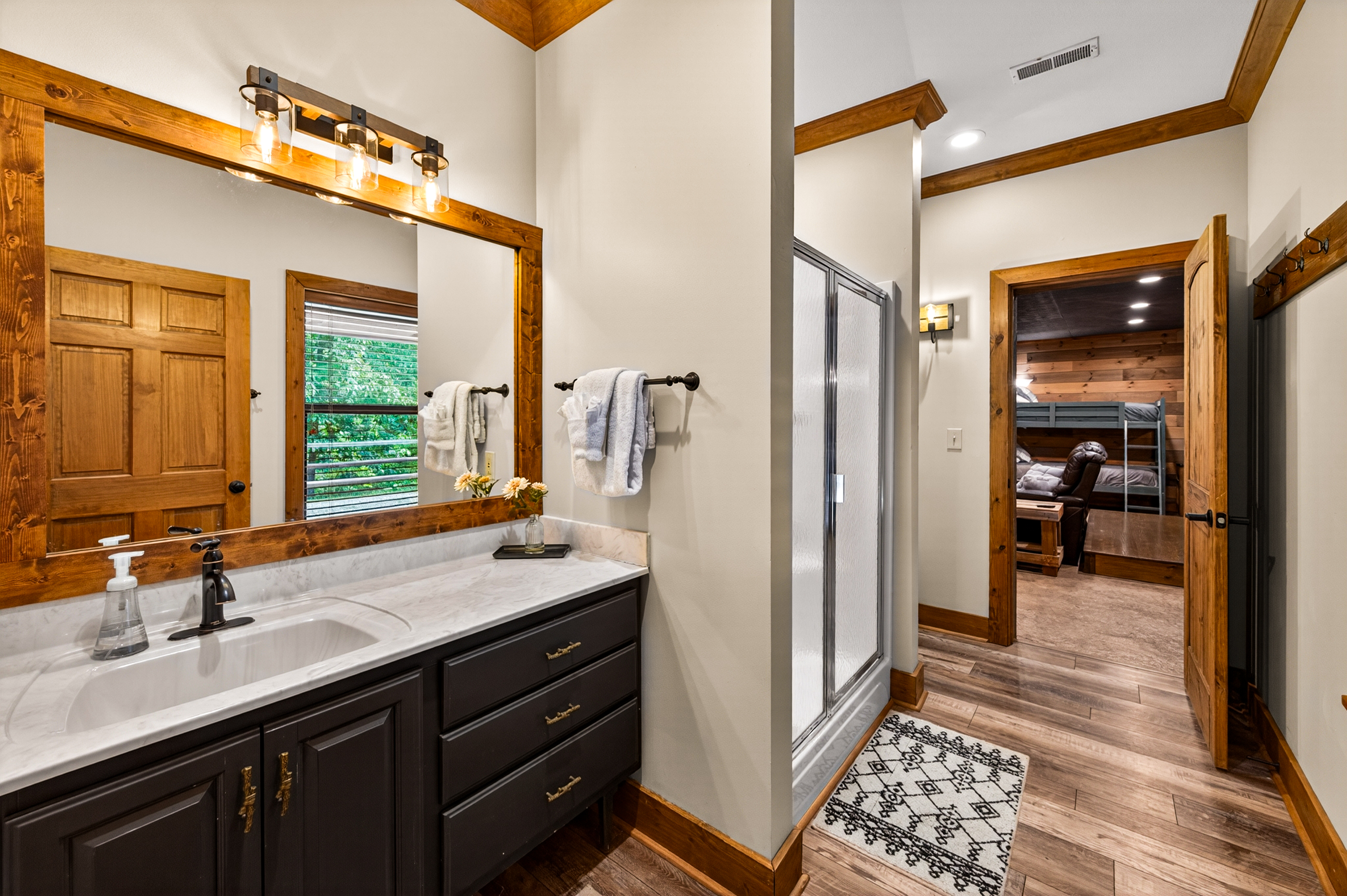 Shared bathroom Lower