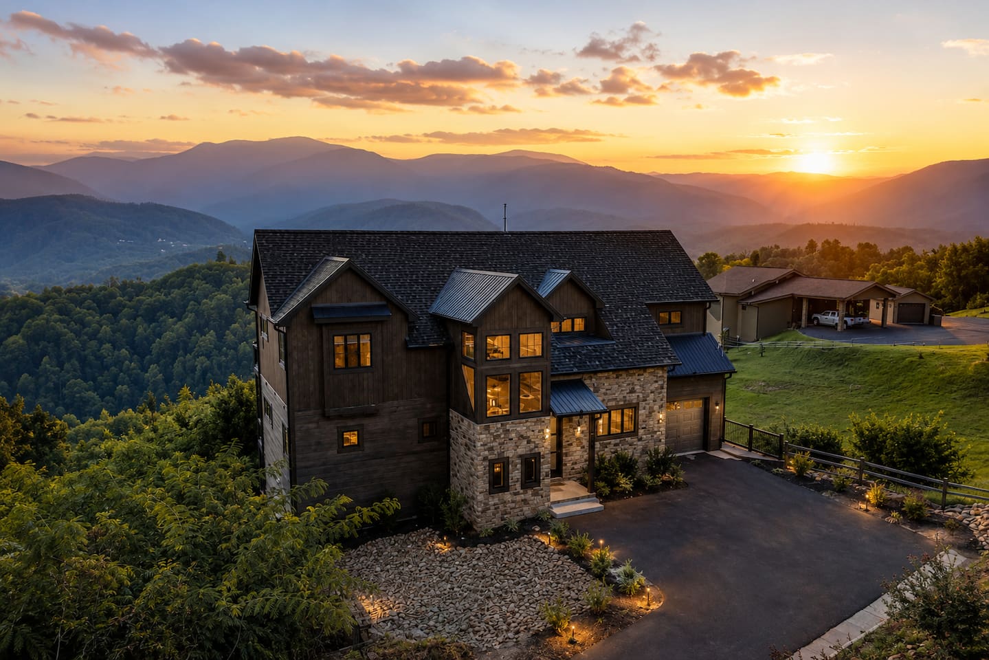 luxury Gatlinburg cabin with panoramic Smoky Mountain views, sleeping up to 16 guests. Enjoy a private indoor pool, hot tub, game room, and spacious accommodations just minutes from downtown Gatlinburg and the Great Smoky Mountains National Park.