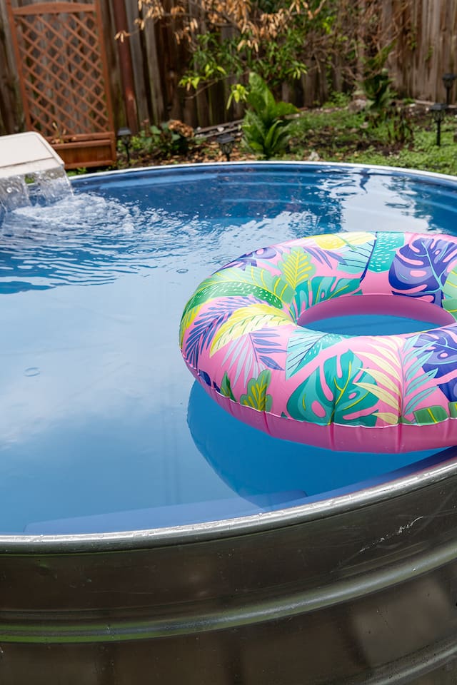 Cool off between adventures in the 8-foot cowboy pool — the crown jewel of the backyard oasis. Chlorinated, filtered, and ready for your most refreshing NOLA afternoons.