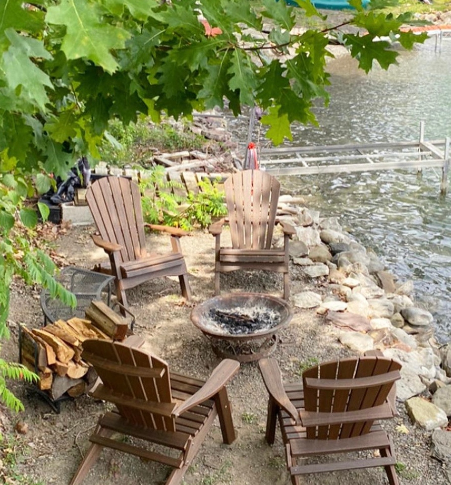 Lille Gossebo Otsego Lake waterfront firepit, it doesn't get better than this!