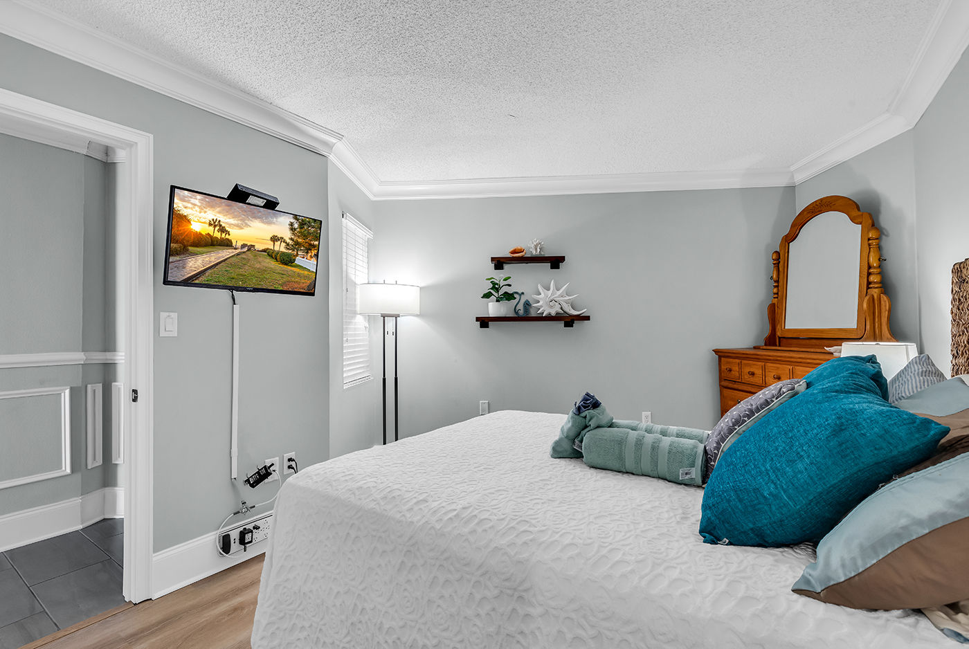 Roku TV provided