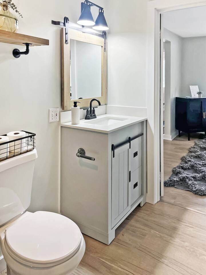 Recently renovated bathroom!