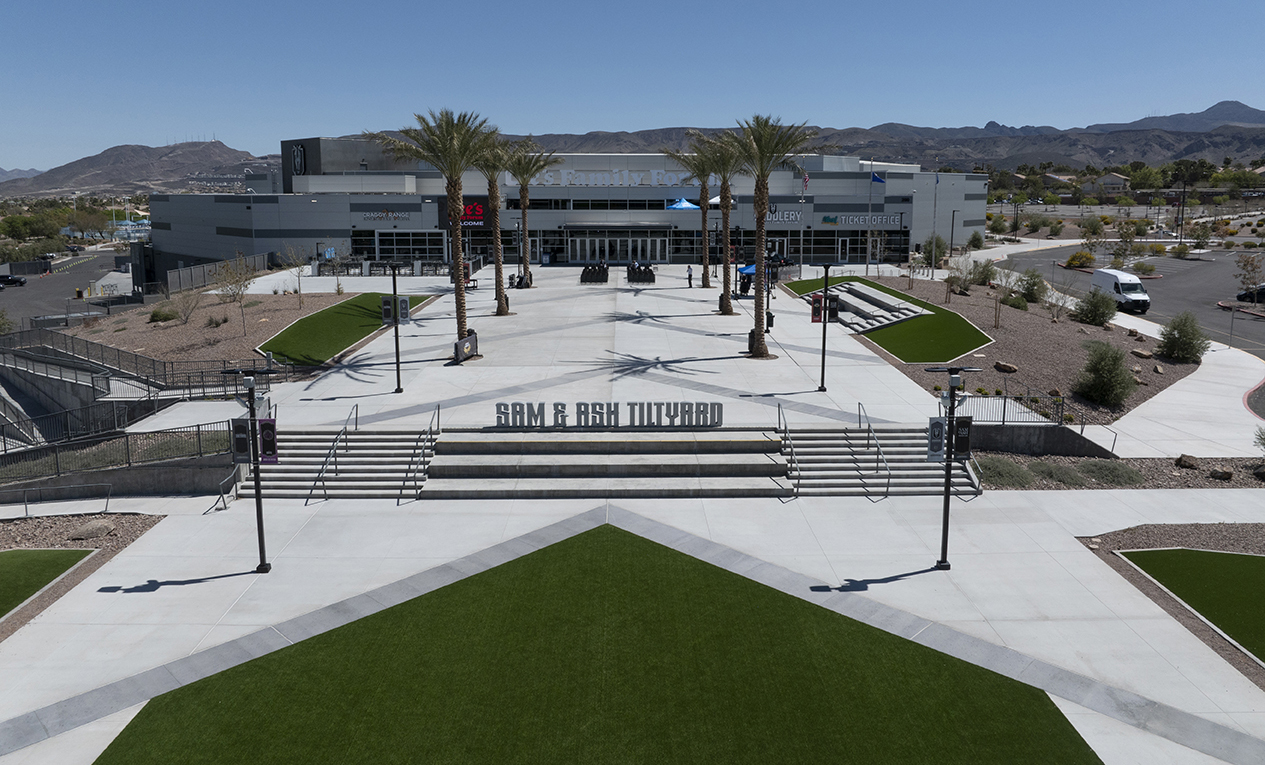 Lee’s Family Forum is a state-of-the-art 5,500 seat sports and entertainment venue conveniently located to our home.