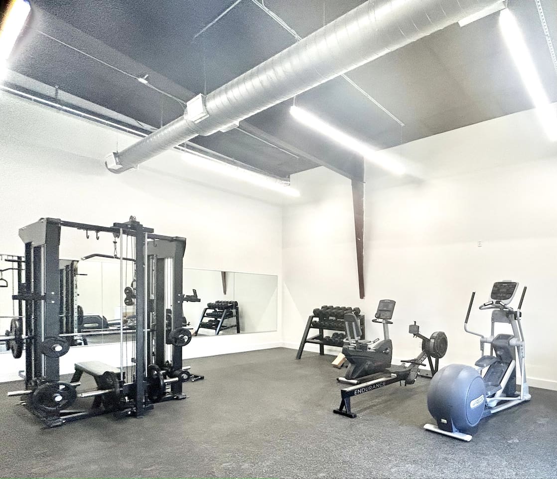 GYM