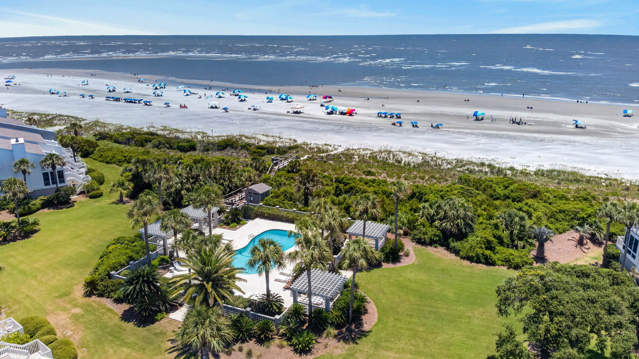 Pool and beach | Oceans 22 | 22 Beach Club Villas, Wild Dunes | IOP Escapes