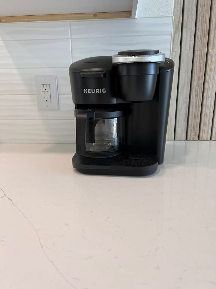 Keurig Duo for Both Drip coffee and K cups 