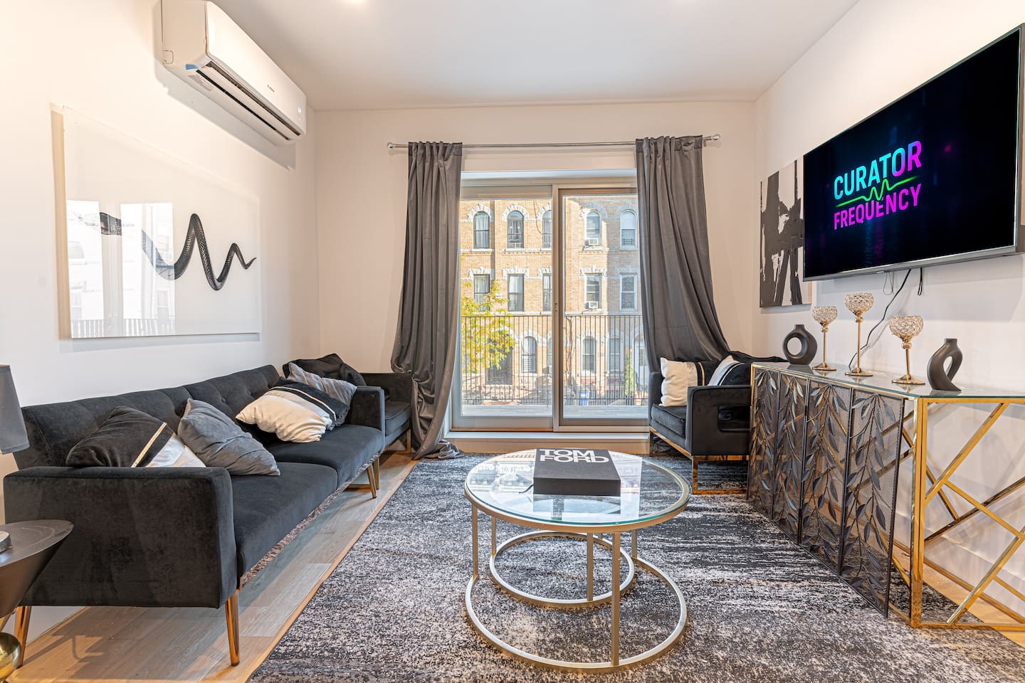 Stylish&renovated Apartment W Balcony+washer/dryer - Queens