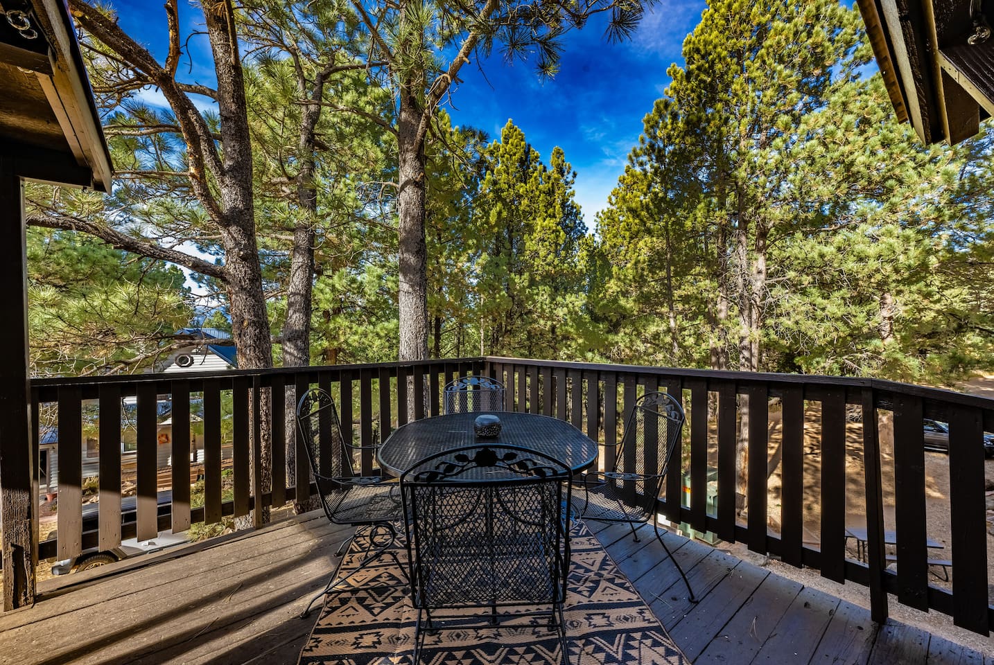 Enjoy your morning coffee on the front porch and take in these breathtaking views