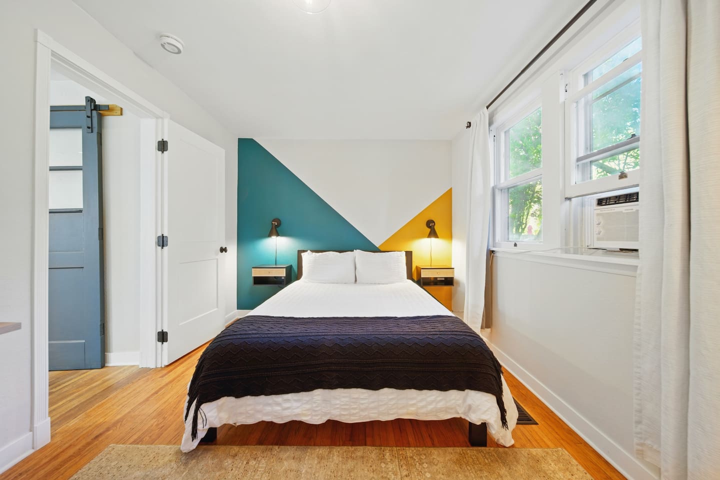 Queen bedroom #2. 