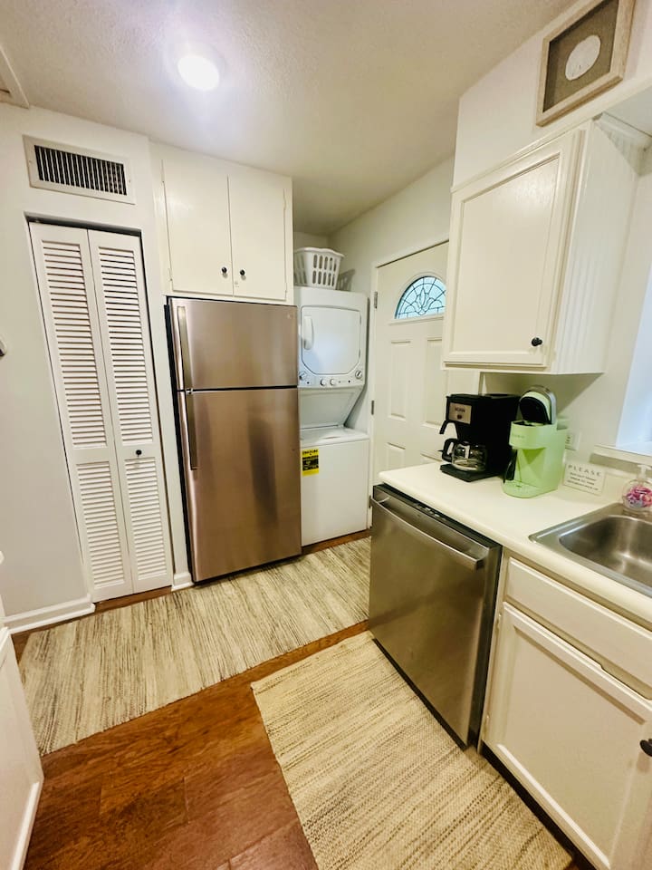Kitchen with laundry closet