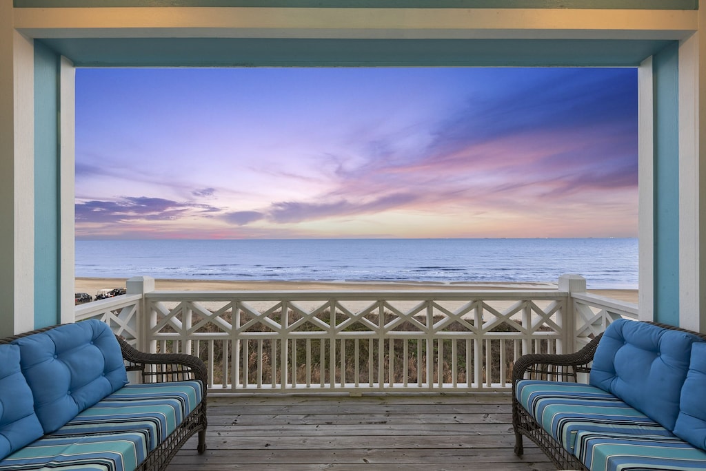 Private patio view at sunset...wow!