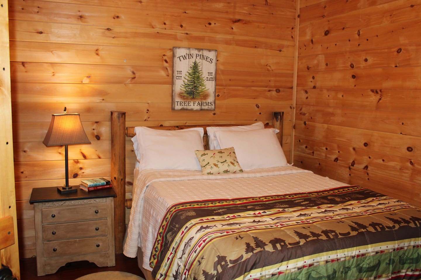 Lower level bedroom 2