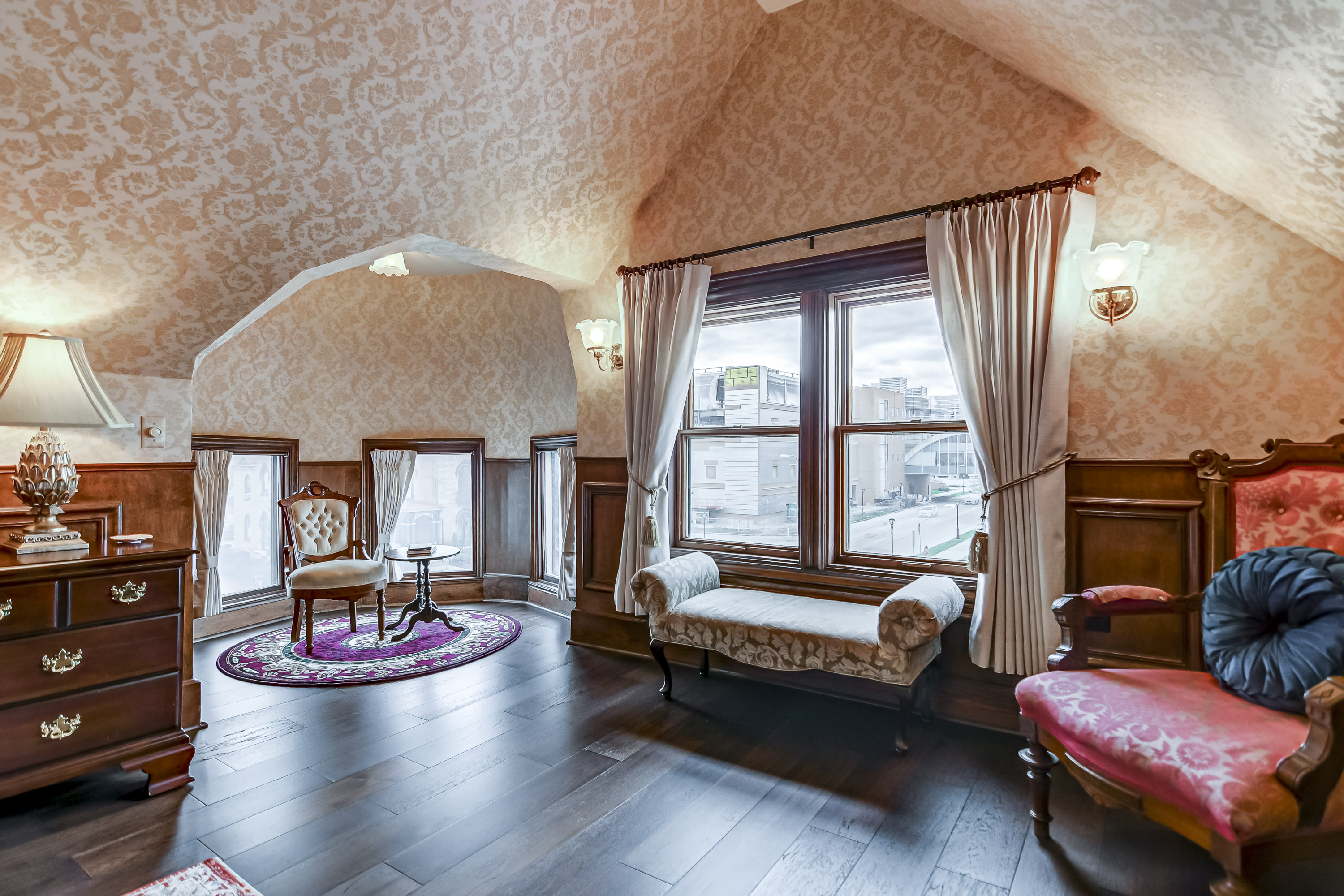 3rd Floor - Bedroom 1