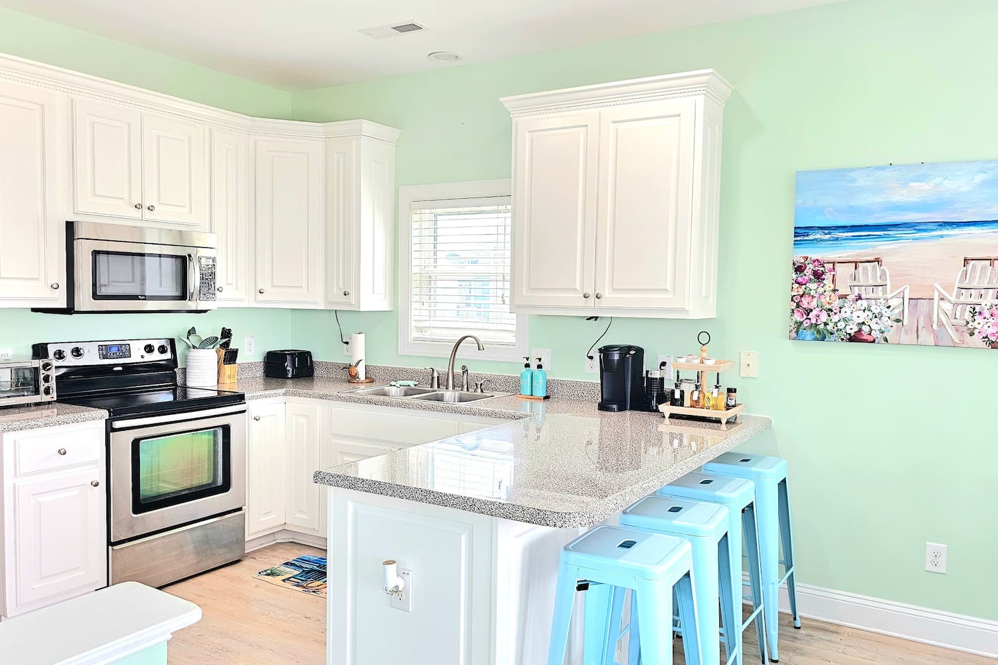 Fully stocked kitchen! full size fridge/freezer. 
Margaritaville blender!
 Pressure cooker/crockpot, blenders, Keurig and full coffee pot. Cooking and baking essentials, grilling supplies, plenty of place settings! Starter set of paper essentials.
