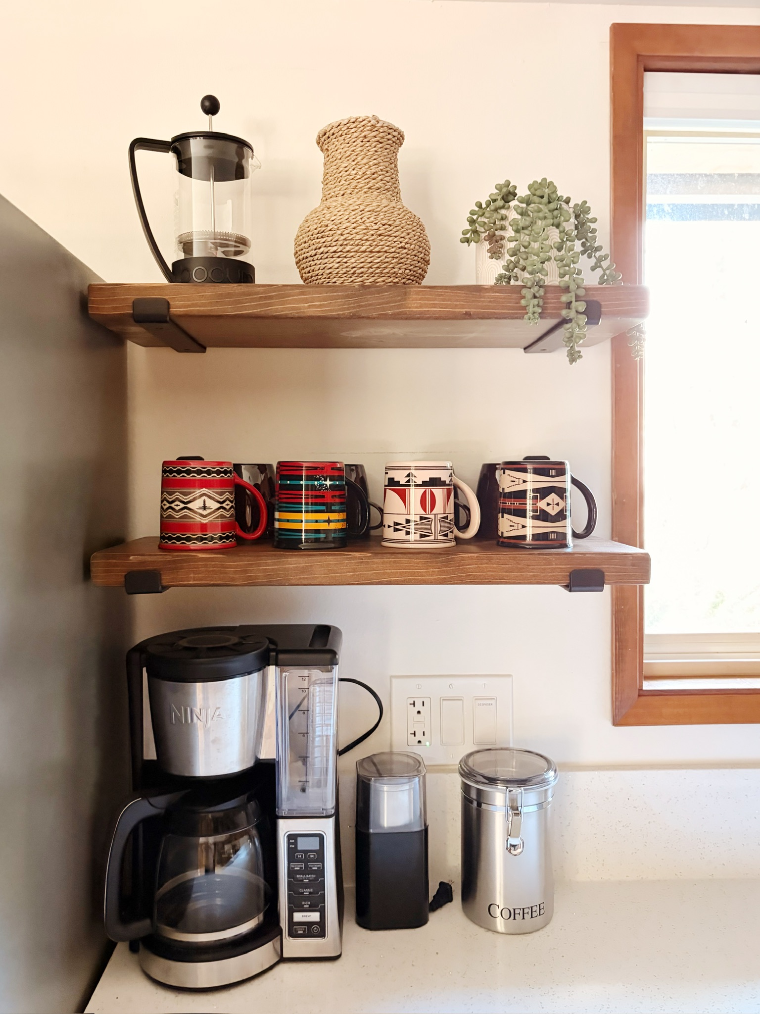 Creekside Kitchen: coffee station