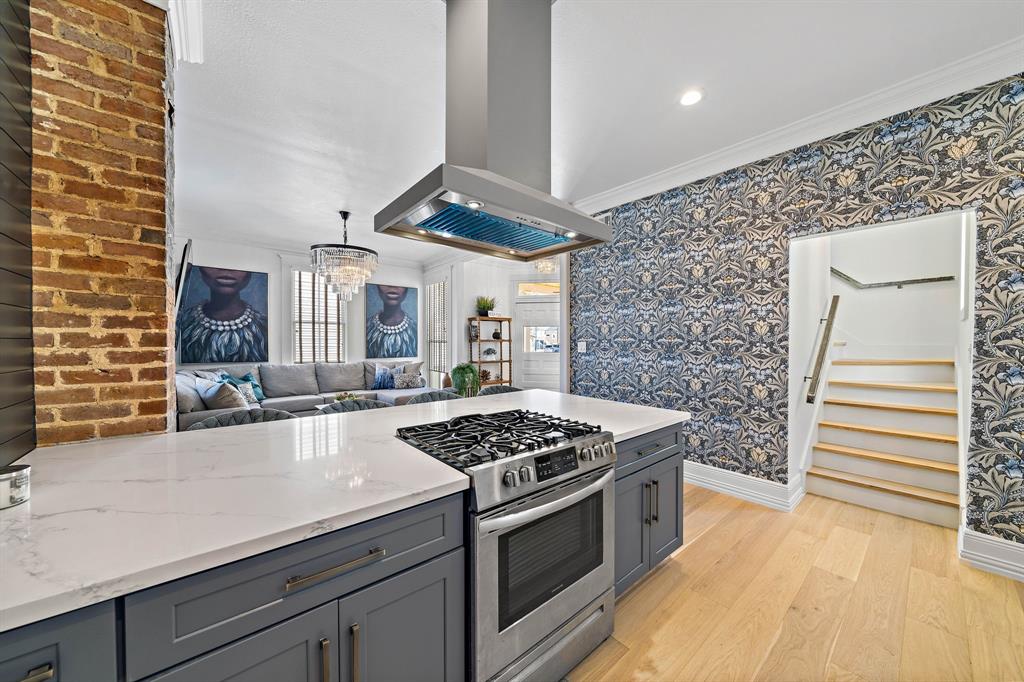 c9882d7d662f4ec7b41f9d32018b087a | Beachhouse | Texas | TX | Vacation Homes | Galveston | Crystal Beach | Kokomo | Breezy Days | Beachfront Elegance | Sunrise Serenity | Southern Sands Property Management, LLC
