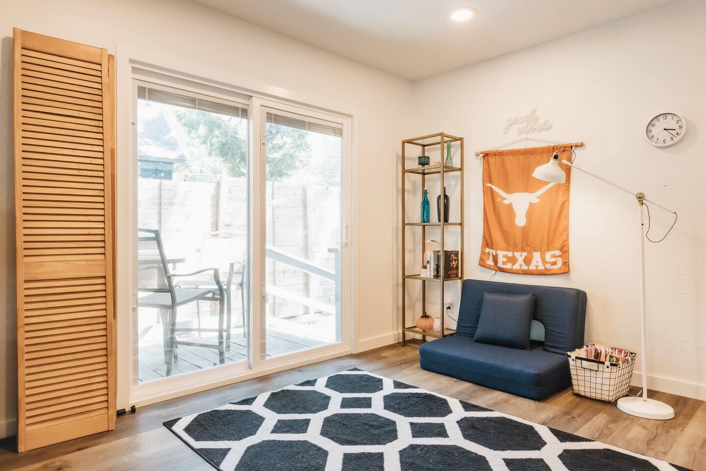 spacious living room