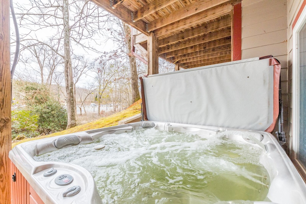 Large Hot Tub!