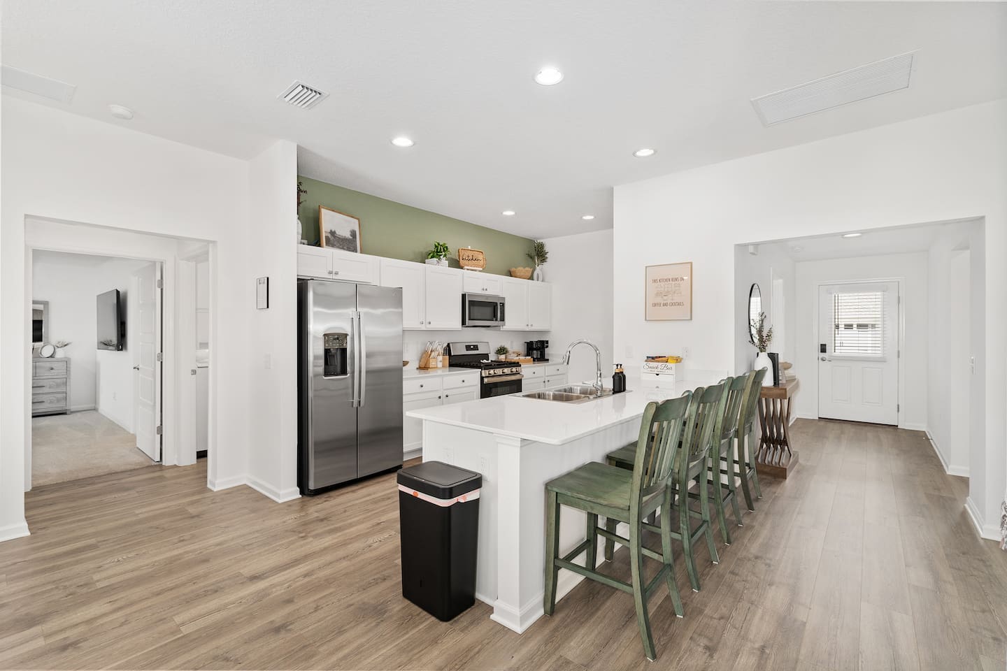 The perfect space to gather and prepare for the day or end the night.